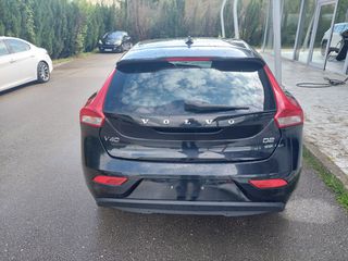 Volvo V40 2015-thumb-4