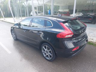Volvo V40 2015-thumb-5