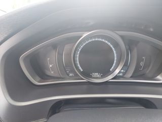 Volvo V40 2015-thumb-10