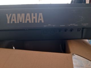 Yamaha PSR-A3-thumb-4