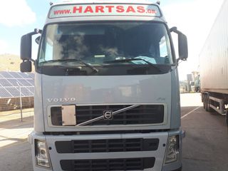 Volvo 2006 FH 13-thumb-1