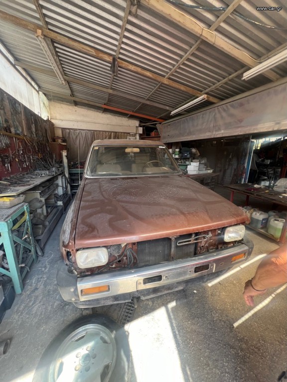 Toyota 1992 HILUX