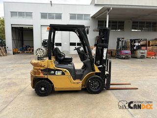 CAT 2011 GP25N-thumb-4