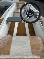 Gala 2024 A360Q-thumb-2