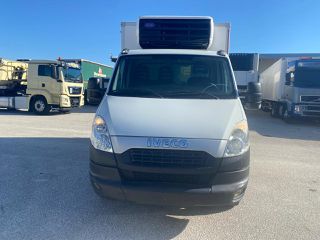 Ψυγείο Iveco 2013 35C13 / EURO 5b-thumb-1