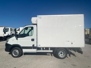 Ψυγείο Iveco 2013 35C13 / EURO 5b-thumb-6