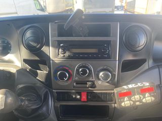 Ψυγείο Iveco 2013 35C13 / EURO 5b-thumb-11