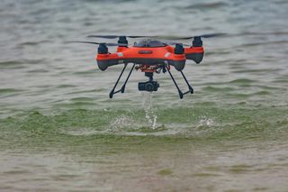 Αεράθλημα multicopters-drones '21 SWELLPRO SPLASHDRONE 3+ for fishing (ΑΔΙΑΒΡΟΧΟ)