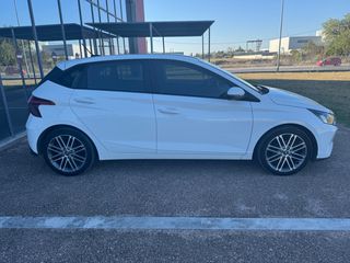 Hyundai i 20 2021-thumb-3