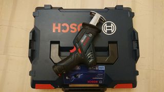 Σπαθοσεγα Bosch GSA 12V