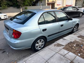 Hyundai Accent 2004-thumb-6
