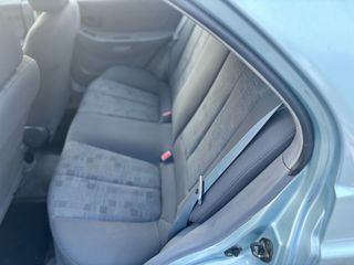 Hyundai Accent 2004-thumb-12