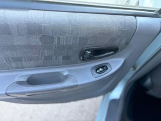Hyundai Accent 2004-thumb-14