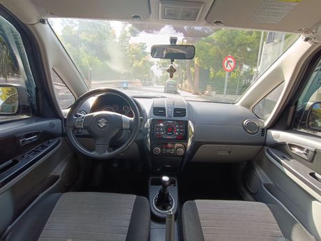 Suzuki SX4 '09 4X4 KEYLESS FULL EXTRA