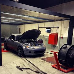 Mazda MX-5 2006-thumb-3