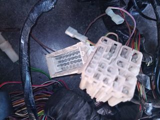 ΠΛΕΞΟΥΔΑ ΚΑΡΟΤΣΑΣ BMW E30 M3-thumb-2