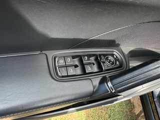 Porsche Cayenne 2010 S HYBRID-thumb-17