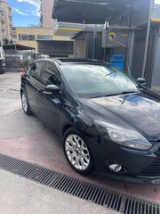 Ford Focus '11 TITANIUM