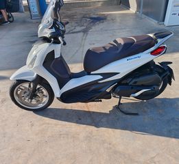 Piaggio Beverly 400 2023 HPE-thumb-4