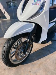 Piaggio Beverly 400 2023 HPE-thumb-7