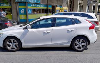 Volvo V40 '17 T3,Ελληνική αντιπροσωπεία, πρώτο χέρι