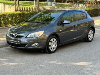 Opel Astra '11