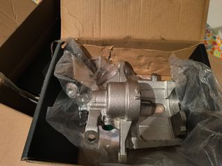 Ζευγάρι μπροστά δαγκάνες φρένων για Citroen C5 I Dc Break και C5 II RC (Καινούργιες στο κουτί τους)