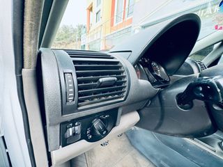 Audi A2 2001-thumb-9