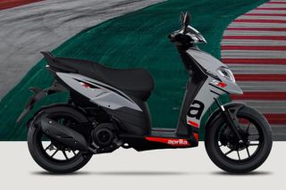 Aprilia SR 125 2025 EU5+-thumb-23