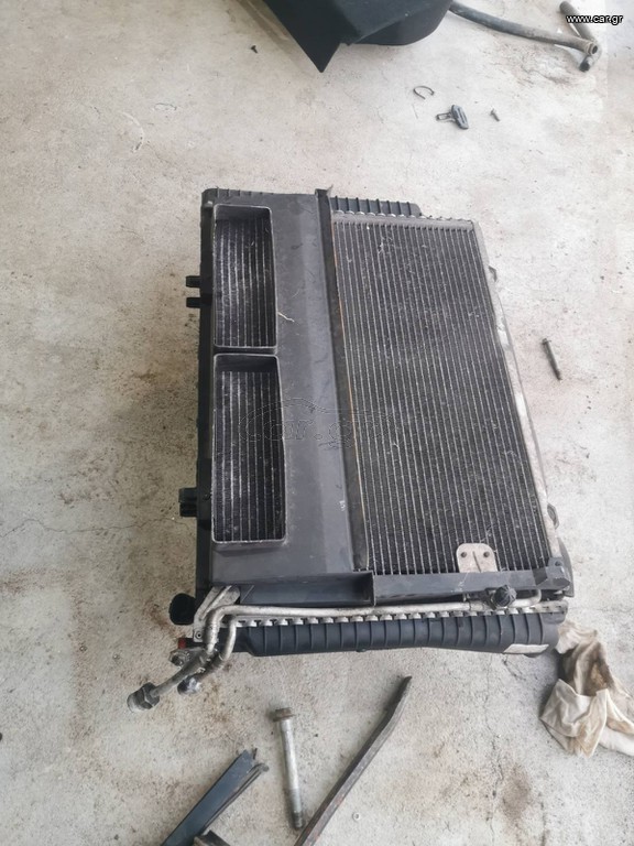 MERCEDES -BENZ ΣΕΤ ΨΥΓΕΙΟ ΝΕΡΟΥ ΜΕ ΒΕΝΤΙΛΑΤΕΡ ΚΑΙ AIR-CONDITION