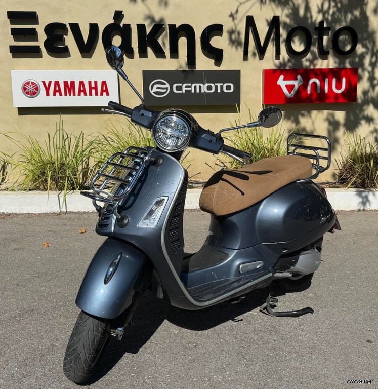 Vespa GTS 300 2020