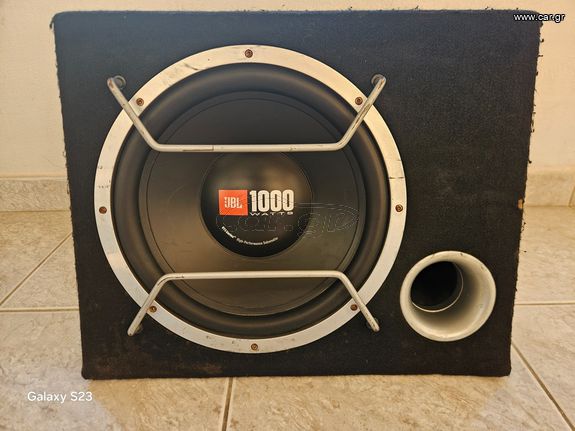 Subwoofer και ενισχυτής