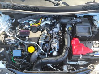 Dacia Duster 2022 SPORTIVE 4X4 DIESEL-thumb-27
