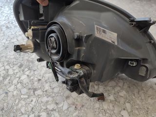ΦΑΝΑΡΙΑ YARIS 99-05  ΓΝΗΣΙΑ-thumb-4