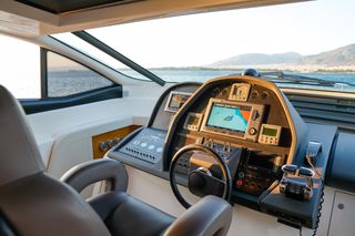 Pershing 2007 62-thumb-8