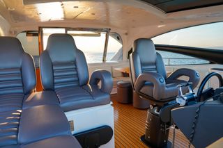 Pershing 2007 62-thumb-9