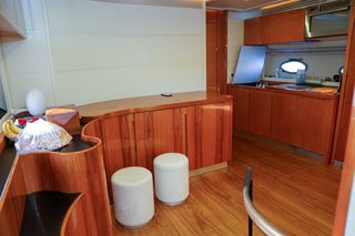 Pershing 2007 62-thumb-13