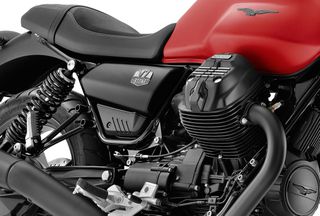 Moto Guzzi V 7 2025 III STONE-thumb-8