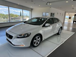 Volvo V40 '15 DIESEL D2 KINETIC