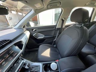 Audi Q3 2019 35 TDI S TRONIC-thumb-47