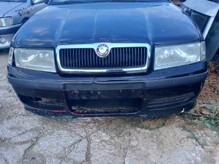 Skoda Octavia 4 2001-2004 RS Φανάρια μπροστά L+R(Διαθέσιμα όλα τα αντ/κα του αυτοκινήτου)