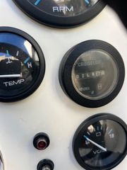 Phantom 2010 28 kevlar Steve Baker original UK speedboat-thumb-69