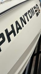 Phantom 2010 28 kevlar Steve Baker original UK speedboat-thumb-51