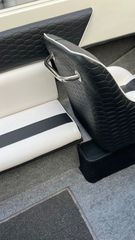 Phantom 2010 28 kevlar Steve Baker original UK speedboat-thumb-15