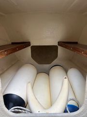 Phantom 2010 28 kevlar Steve Baker original UK speedboat-thumb-40