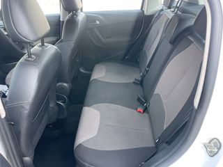 Citroen C3 2015 1.4 HDI 75 Attraction με NAVIGATION ΕΛΛΗΝΙΚΟ!-thumb-19