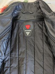 Dainese-thumb-1