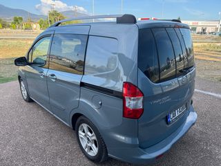 Ford Transit Courier 2019-thumb-5