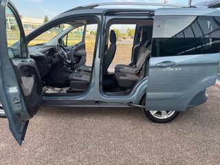 Ford Transit Courier 2019-thumb-28