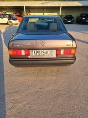 Mercedes-Benz E 180 1992-thumb-6